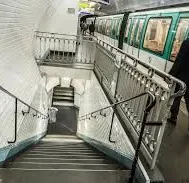 Illustration of the metro station Villiers